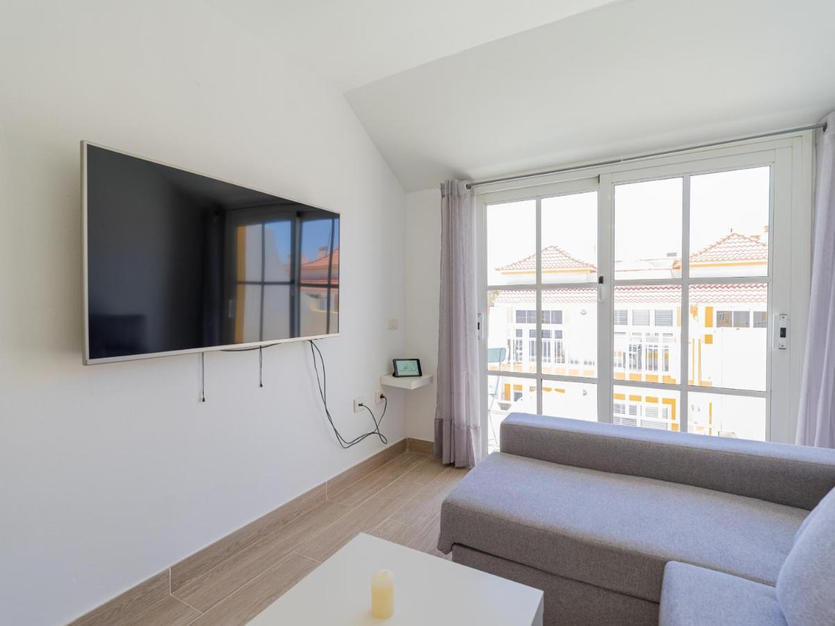 Apartamento En El Castillo Con Piscina 칼레타데푸스테 외부 사진